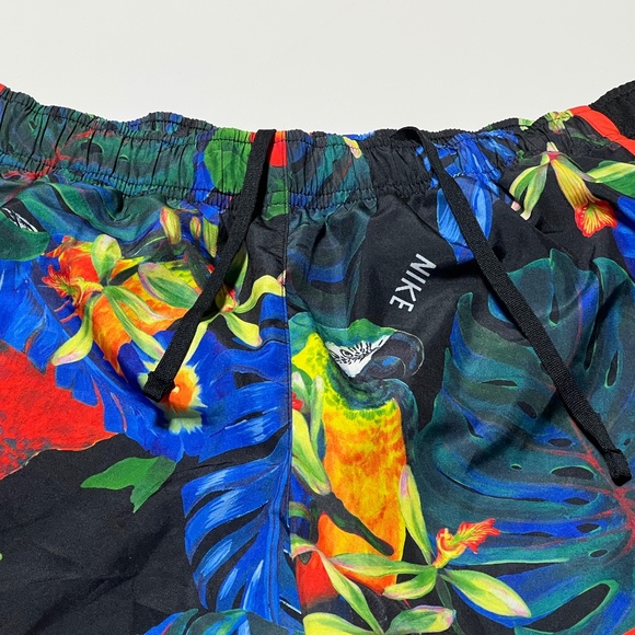 NIKE Tempo Running Shorts DRI FIT Women's Size Small Tropical Rare - Picture 6 of 16